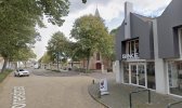 Bij kerk Serooskerke groot.jpeg Bij kerk Serooskerke groot.jpeg