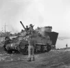 Sherman III “Churchill” (NA 4263).webp