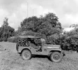 5) Nekaf jeep, speciaal munitievoertuigen voor vervoer TOW-raketten, 1975. Fotocollectie NIMH...webp
