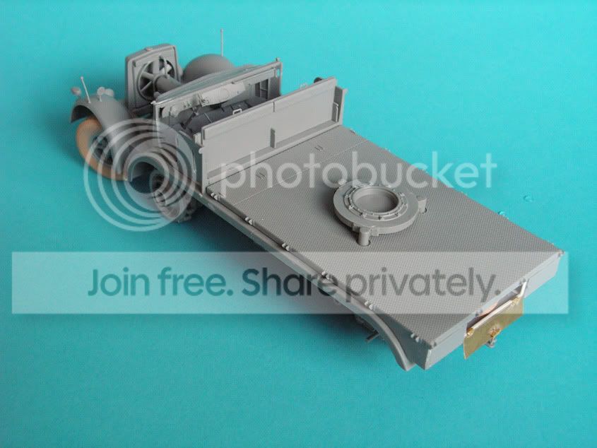 sdkfz7_bouwfase2.jpg