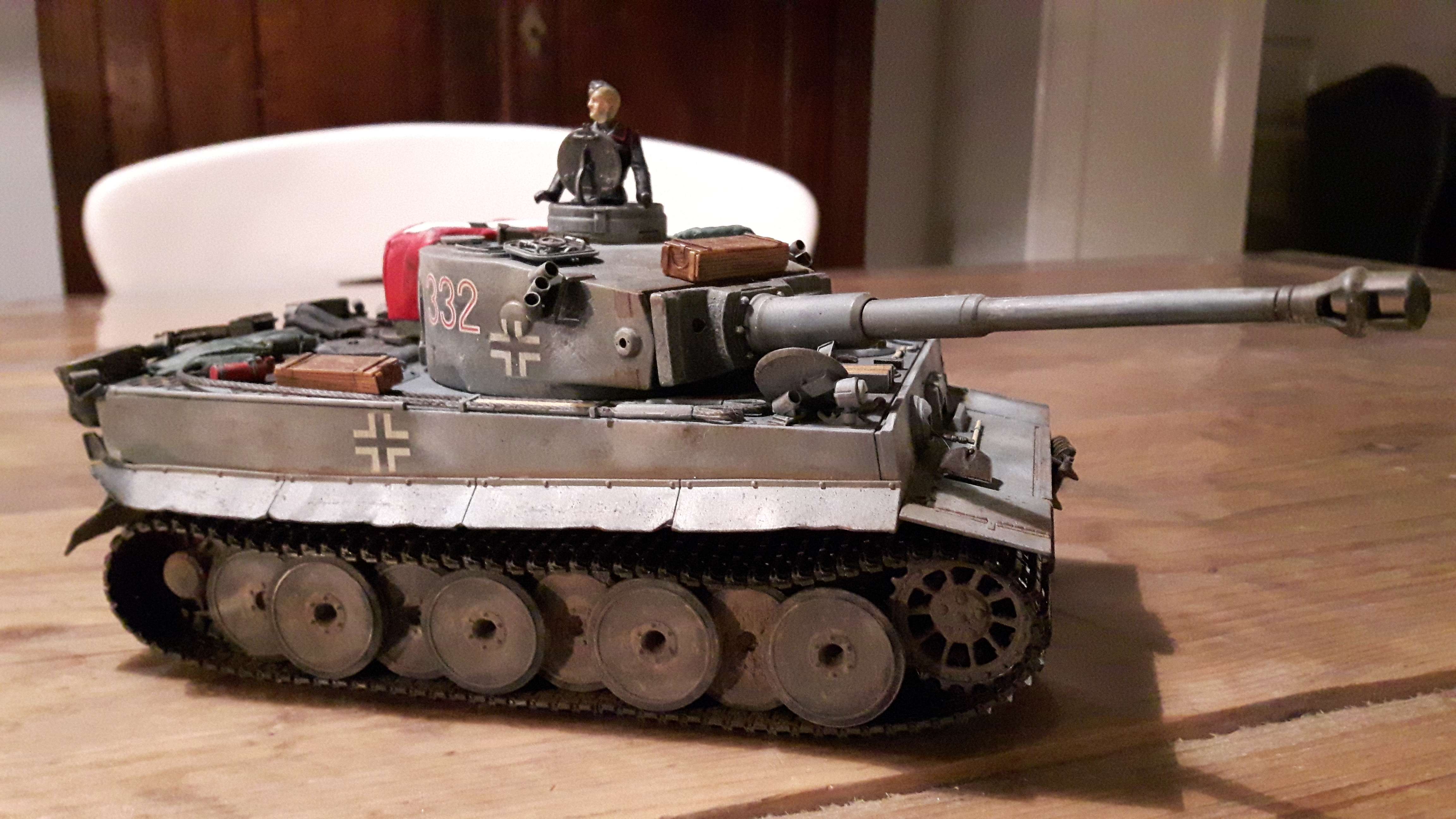3j8vMm.jpg