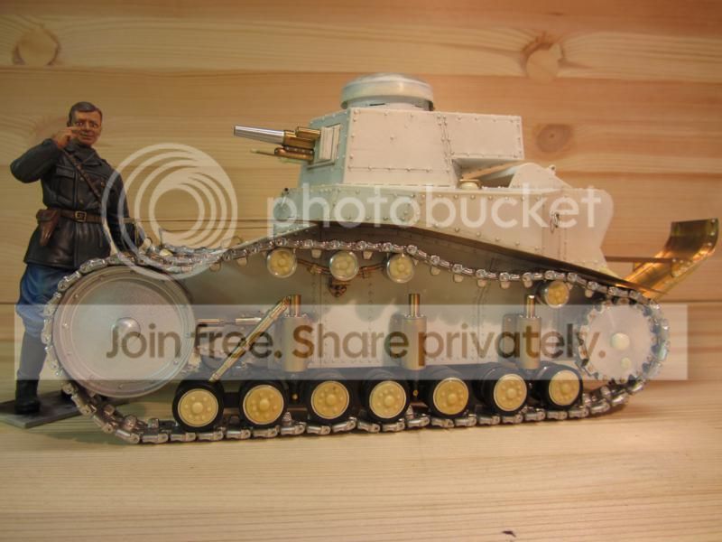 T-18127.jpg