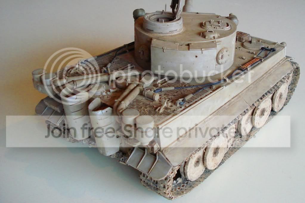 Tiger1_112_Tunisia_1943.jpg