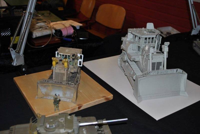 dozers002.jpg