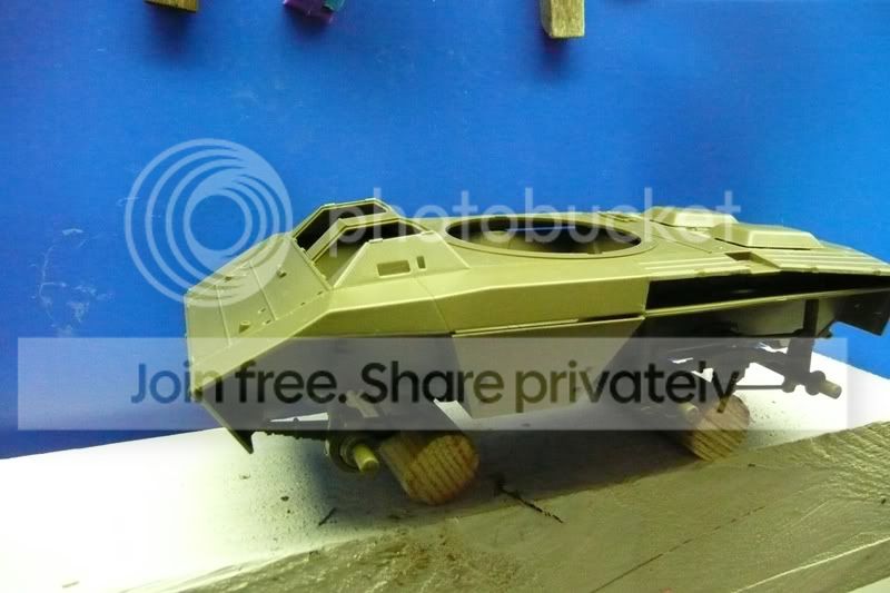 63M8Greyhound2.jpg