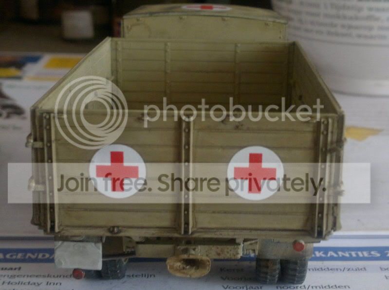 M701Amb002.jpg