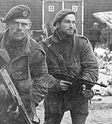 5+troop_No10_IA_Cdo.jpg