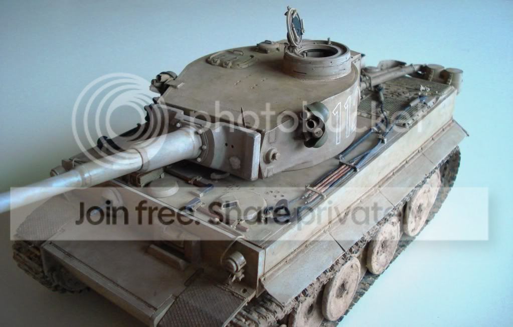 Tiger1_112_Tunisia_1943_2.jpg