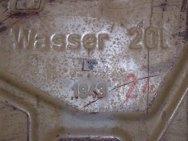 German_Wasser_Can_002.jpg