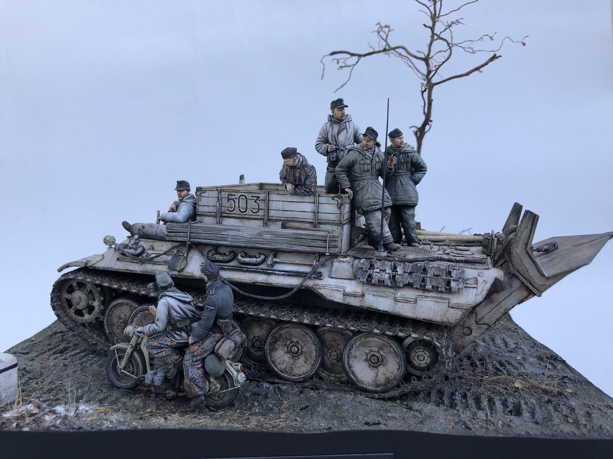 108mQ1F.jpg